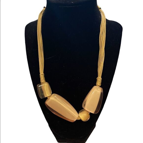 Chico’s pink odd shaped beads wire like necklace - Picture 1 of 6